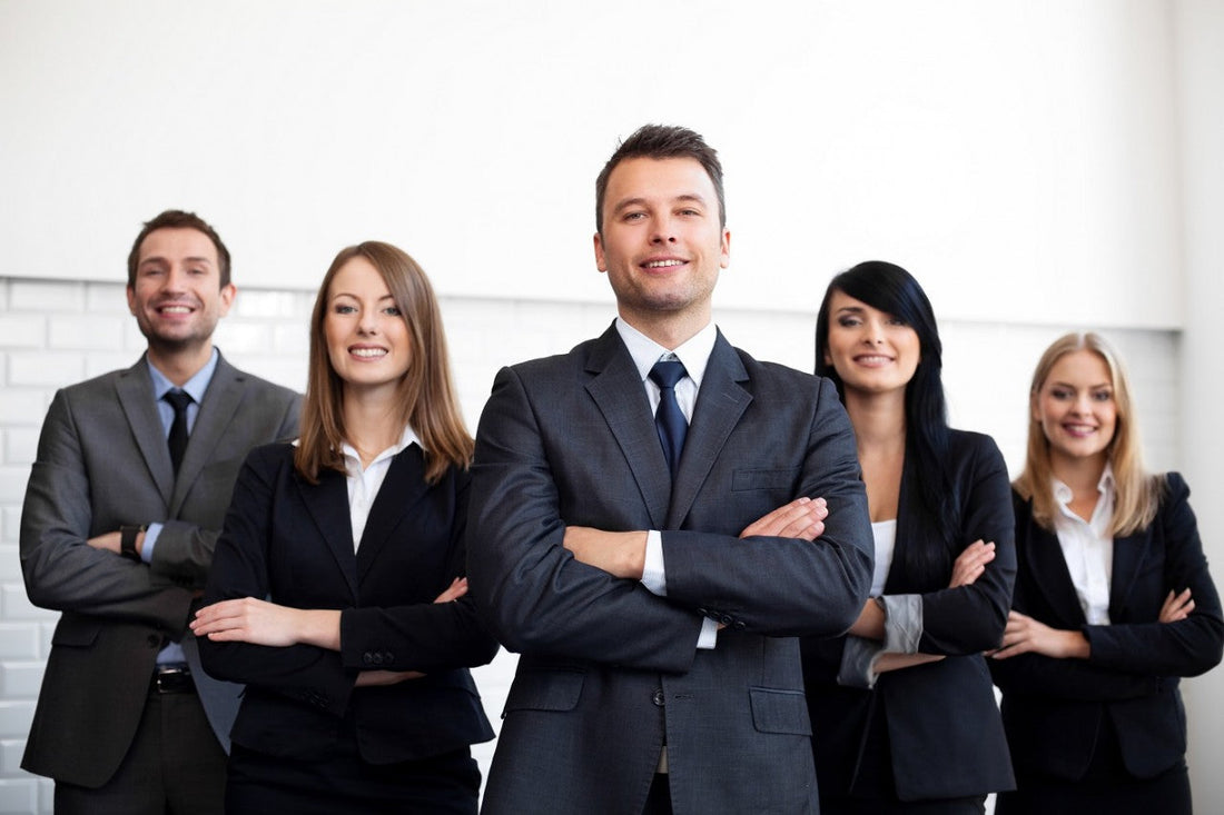 L’impact positif d’un professionnel bien habillé et bien chaussé : la clé de la confiance et de la réussite