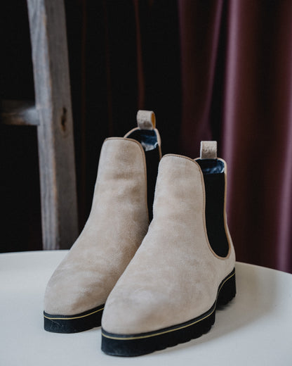 Luxury Classic  Boots